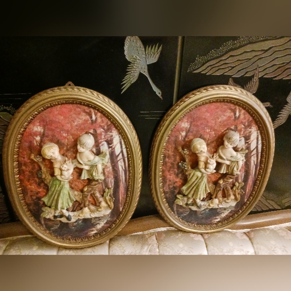Two Italy wall decor vintage   Cottage core granny core